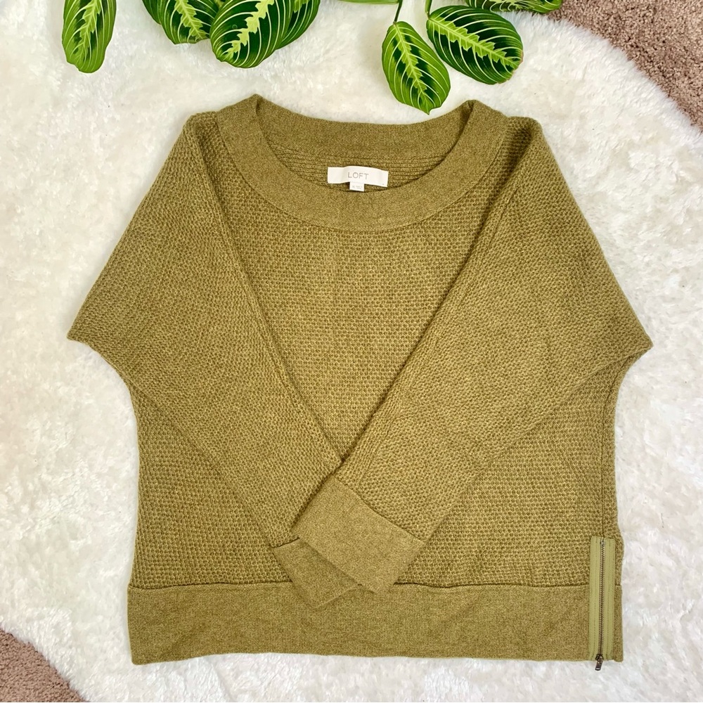 Ann Taylor LOFT Olive Green Wool Blend Chunky Knit Sweater